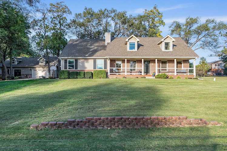 Homes for Sale in 10 Lakewood Dr Goddard, KS