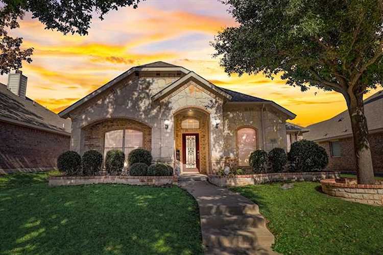 313 Galloping Hill Road Red Oak, TX 75154 MLS 20515728