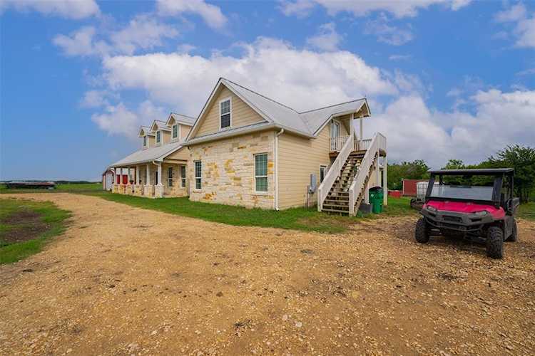 For sale 101 County Road 461 Coupland, TX farm for sale