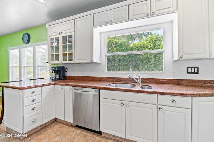 217 Seaview Avenue, Daytona Beach, FL 32118 MLS 1118673 Ortona