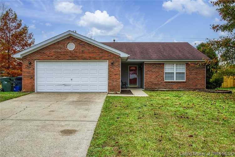 910 Sandstone Dr Jeffersonville, IN 47130 MLS 2023011057