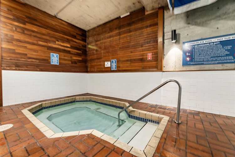 R2844638. 3771 Bartlett Court 2004, Burnaby,