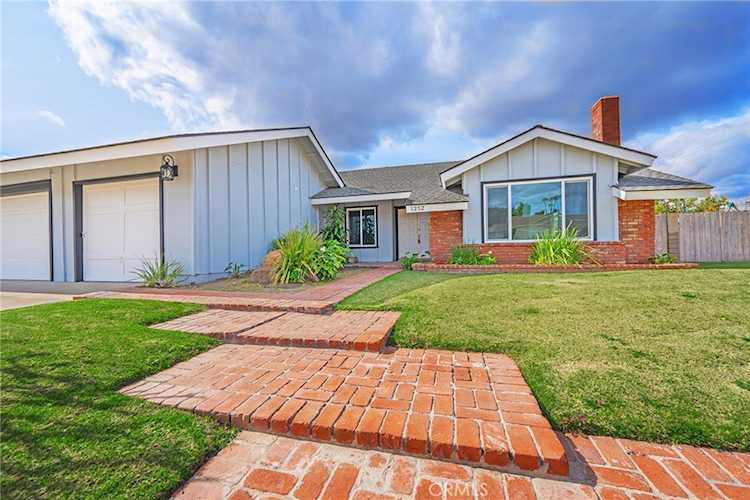 1252 N Richard St, Orange, CA 92869 MLS PW24024745 property for lease