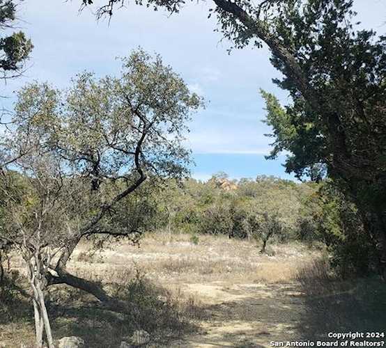14465 Chinquapin Helotes, TX 78023 lot for sale
