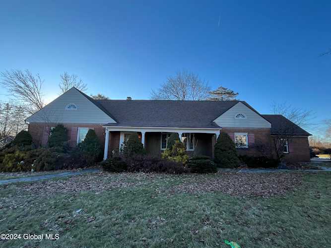 250 Market St Amsterdam, NY 12010 MLS 202411895