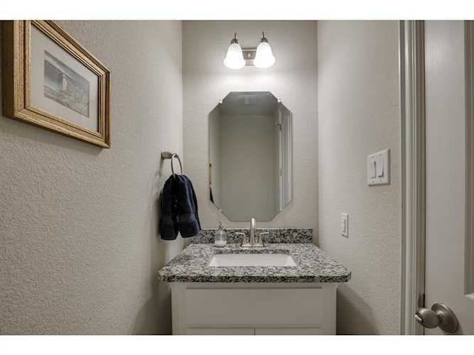 220 Lake Rim CIR, TX 78633 MLS 5867642 Lakeside At