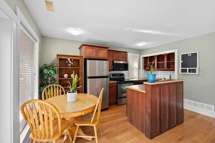 15556 Goggs Avenue, White Rock, BC, V4B 2N6 MLS R2849839