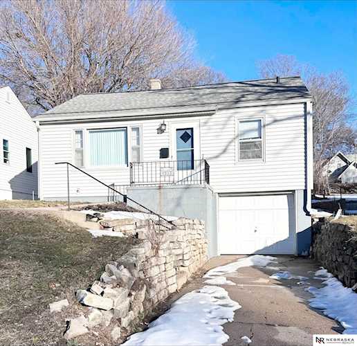 4533 N 41st St Omaha, NE 68111 MLS 22402561