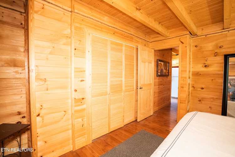 4015 Harold Witt Rd Tellico Plains, TN 37385 Hometown Realty