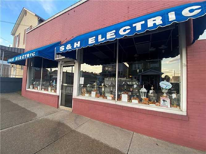 1910 Ligonier Street Latrobe Westmoreland PA 15650 335,000