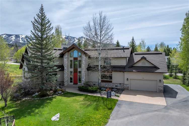 1313 Storm Peak Ln Mountain Area Steamboat Springs Routt home for sale