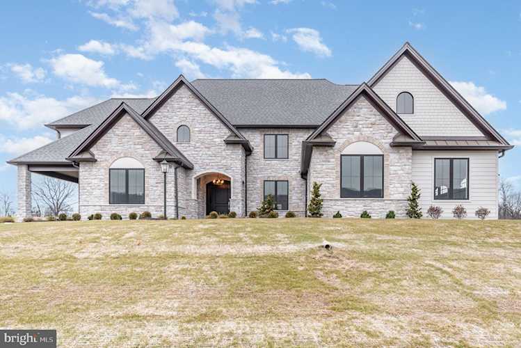 9 Sailfish Drive Mechanicsburg, PA 17050 home for sale, MLSPACB2018154