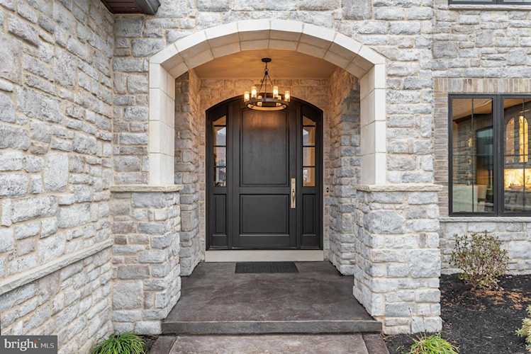 9 Sailfish Drive Mechanicsburg, PA 17050 home for sale, MLSPACB2018154