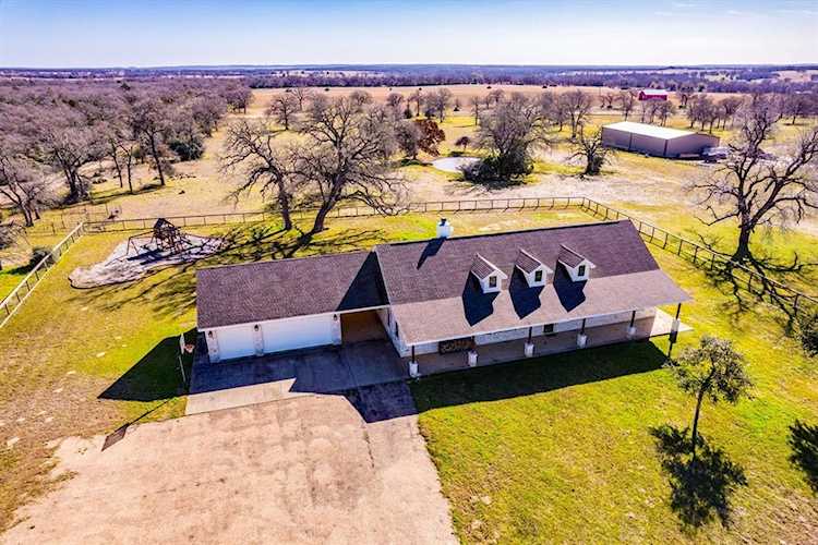 For sale 2905 County Road 442 Thrall, TX farm for sale
