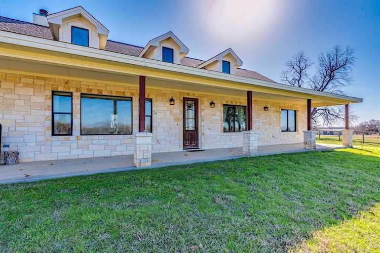 For sale 2905 County Road 442 Thrall, TX farm for sale
