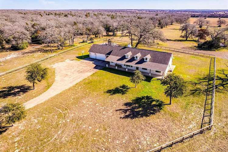 For sale 2905 County Road 442 Thrall, TX farm for sale