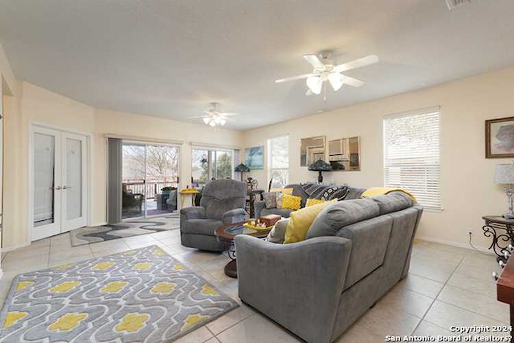 4211 Black Rock San Antonio, TX 78253 home for sale