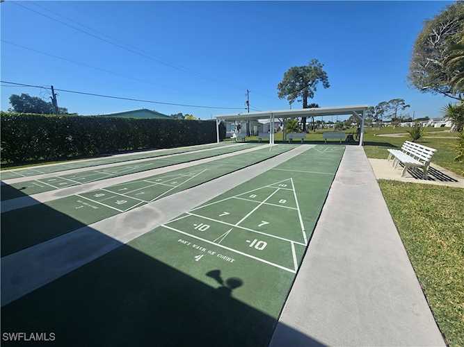 99 Moorhead Manor 99 Naples, FL 34112 MLS 224019416