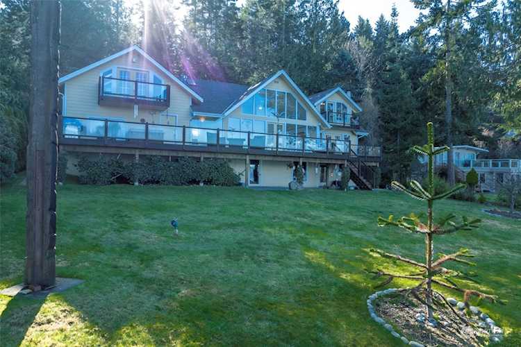 3403 Biz Point Rd Anacortes, WA 98221 MLS® 2203709