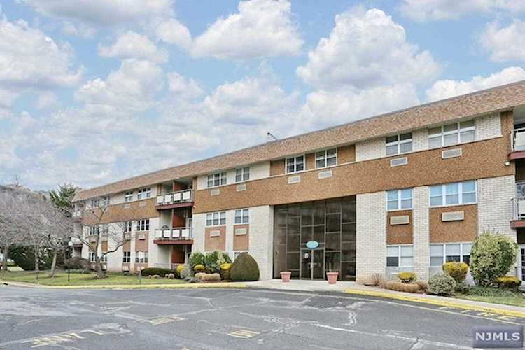 1111 River Road E12 Edgewater, NJ 07020 MLS 24003111