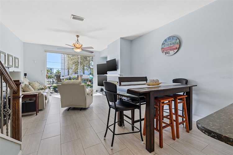 320 Island WAY 202 Clearwater, FL 33767 Cutter Cove Condo