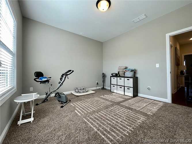 2073 Prestwick Place Henryville, IN 47126 MLS 202406247