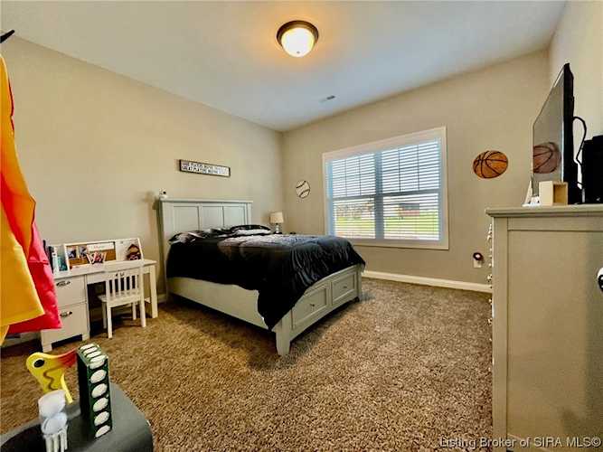 2073 Prestwick Place Henryville, IN 47126 MLS 202406247