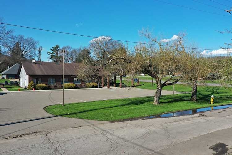 For Sale 3,200 A commercial property for sale for sale at 227 Loudon