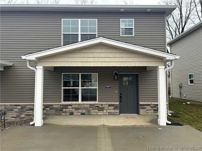 1017 Sweet Amy Way Sellersburg, IN 47172 MLS 2023010543