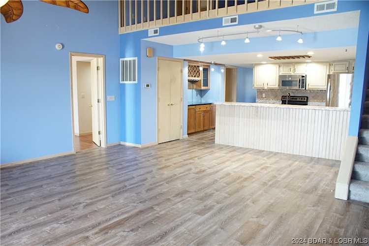 70 Sunrise Ridge Dr Sunrise Beach, MO 65079 MLS 3560669