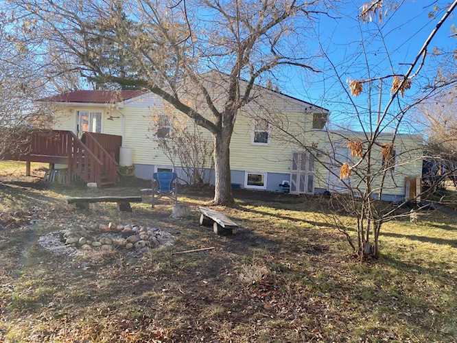 344 W 50A Ave Claresholm, AB T0L 0T0 MLS® A2100362