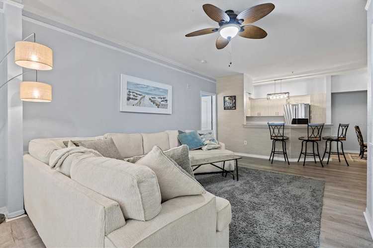 4178 Central Sarasota PARKWAY 325 Sarasota, FL 34238 Bella Villino Vi