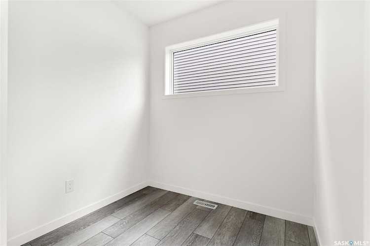 Eastbrook Home For Sale, 3082 Bellegarde Crescent, Regina, MLS SK962327