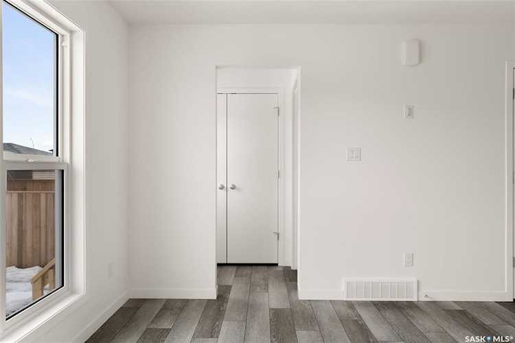 Eastbrook Home For Sale, 3082 Bellegarde Crescent, Regina, MLS SK962327