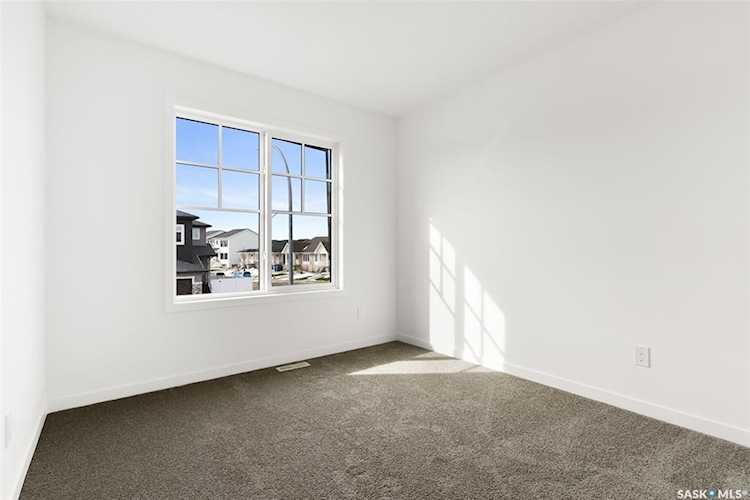 Eastbrook Home For Sale, 3082 Bellegarde Crescent, Regina, MLS SK962327