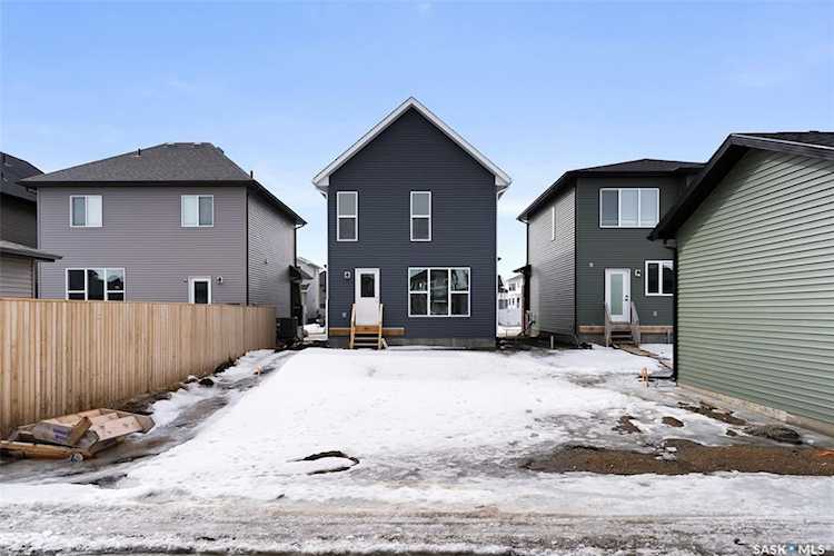 Eastbrook Home For Sale, 3082 Bellegarde Crescent, Regina, MLS SK962327