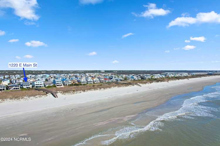 1220 E Main St Sunset Beach, NC 28468 | MLS 100433763