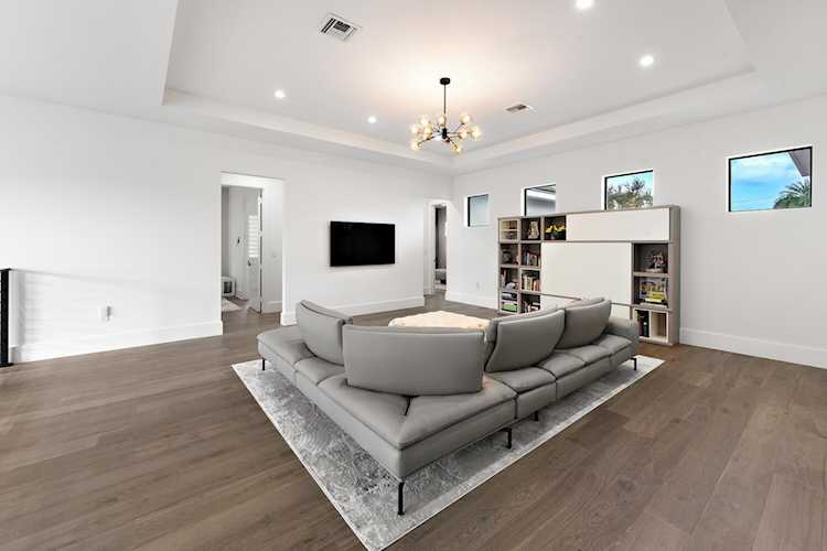 Tangent Realty Boca Raton Exclusive Palm Bch 4180;4190;4240;4250