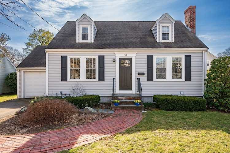 34 Robert St, Braintree, MA 02184 - $785,000 - MLS#73214225