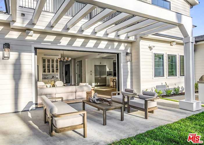 5001 Odessa Ave, Encino, CA 91436 RubyHome