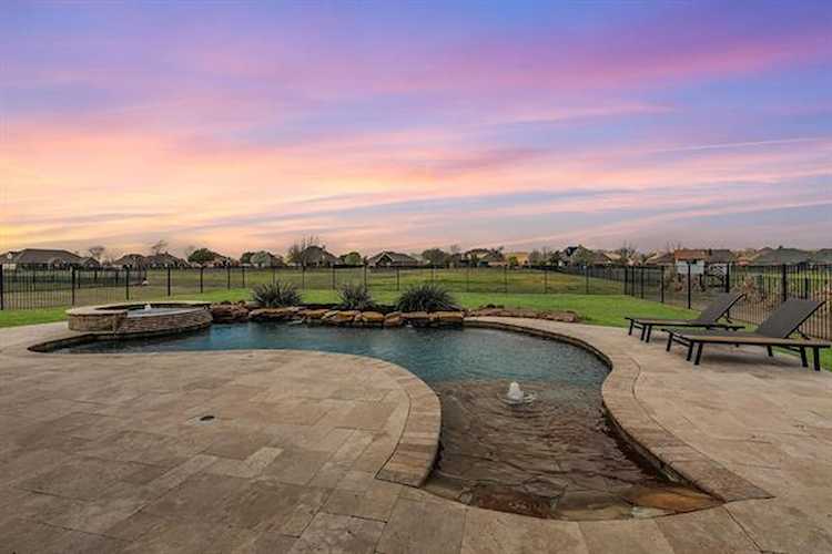 13055 Saint Orlin Way Talty, TX 75126 home for sale, MLS20561557