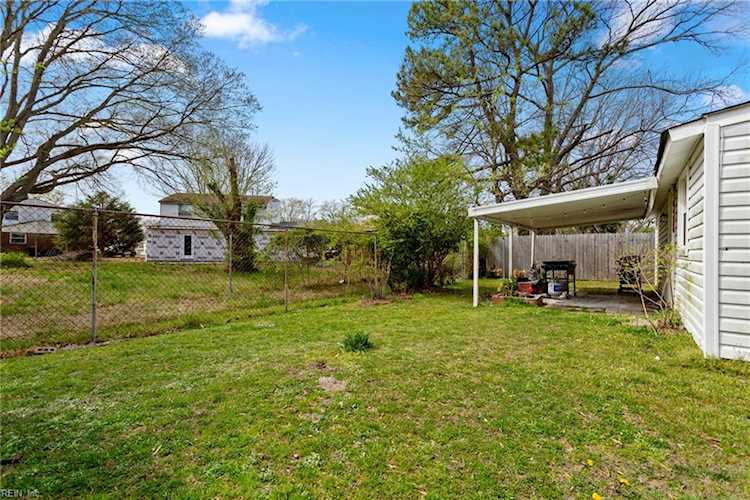 2001 Nickerson Blvd Hampton, VA 23663 MLS 10524504