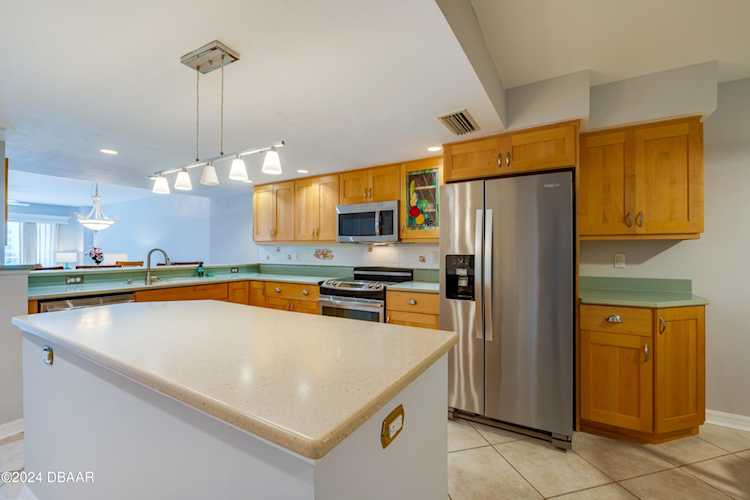 4 Oceans West Blvd 406C, Daytona Beach Shores, FL 32118 MLS 1119488