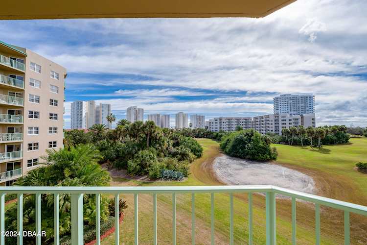 4 Oceans West Blvd 406C, Daytona Beach Shores, FL 32118 MLS 1119488