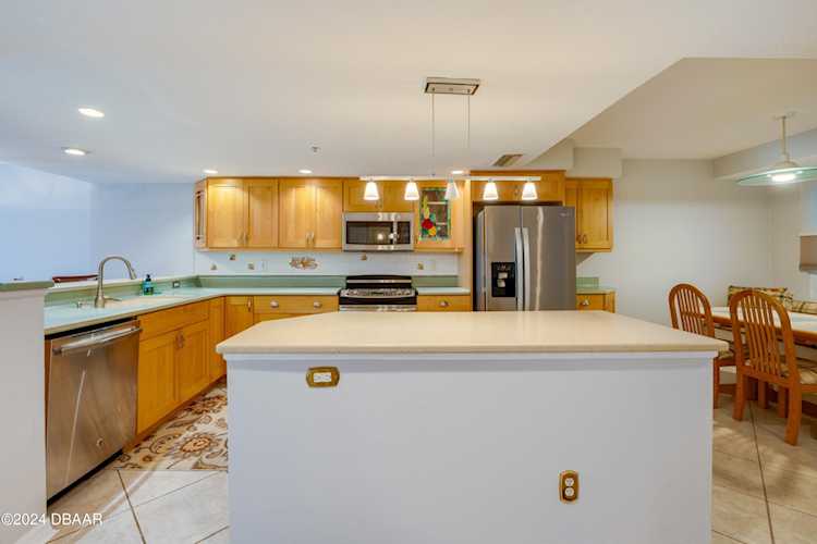 4 Oceans West Blvd 406C, Daytona Beach Shores, FL 32118 MLS 1119488