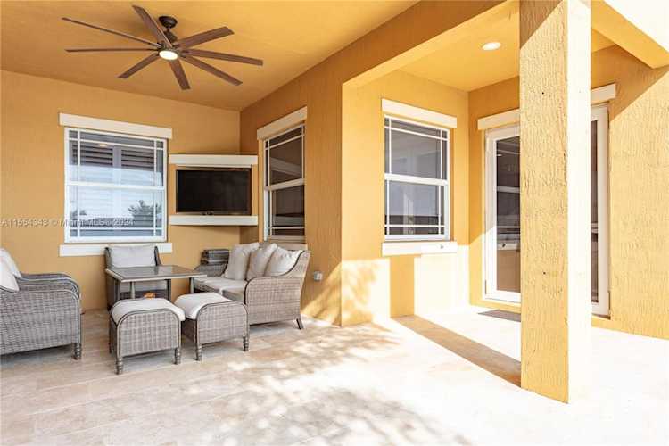 9800 S Miralago Way Parkland, FL 33076 home for sale, MLSA11554343