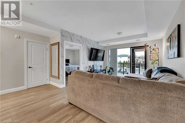 5 Wake Robin Drive, Kitchener, ON N2E0H6 MLS 40562433 Viewhomes.ca