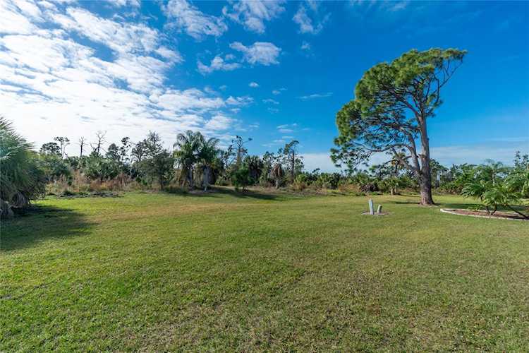 6796 Gasparilla Pines Blvd 7 Englewood, FL 34224 MLS D6134881