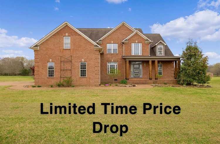 926 Cotton Grove Rd Jackson, TN 38305 MLS 241374