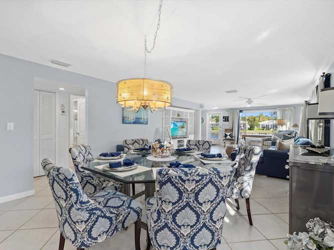 563 Spanish Dr S 127 Longboat Key, FL 34228 Spanish Main Yacht